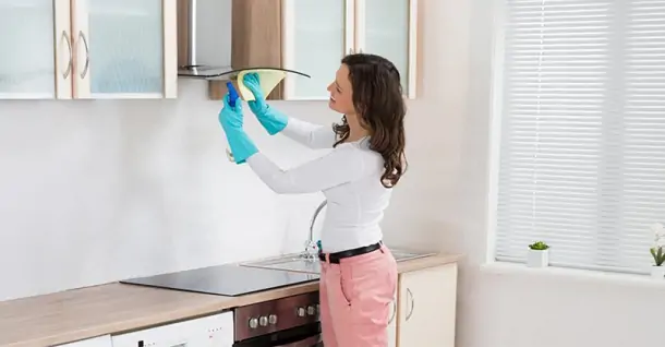 Hướng dẫn cách vệ sinh máy hút mùi cực đơn giản và hiệu quả ngay tại nhà
