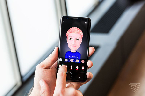 Galaxy S9, S9+ chính thức được ra mắt: camera 2 khẩu độ, thiết kế quen thuộc, AR Emoji, quay video 960fps