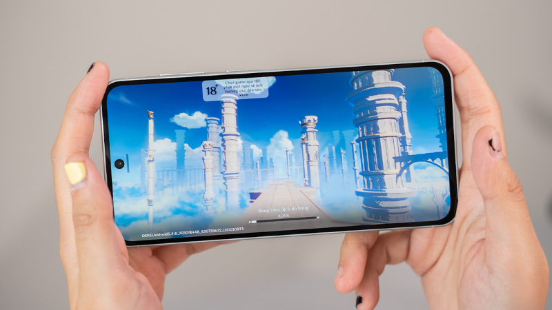 Samsung Galaxy A56 chơi game tốt, pin trâu