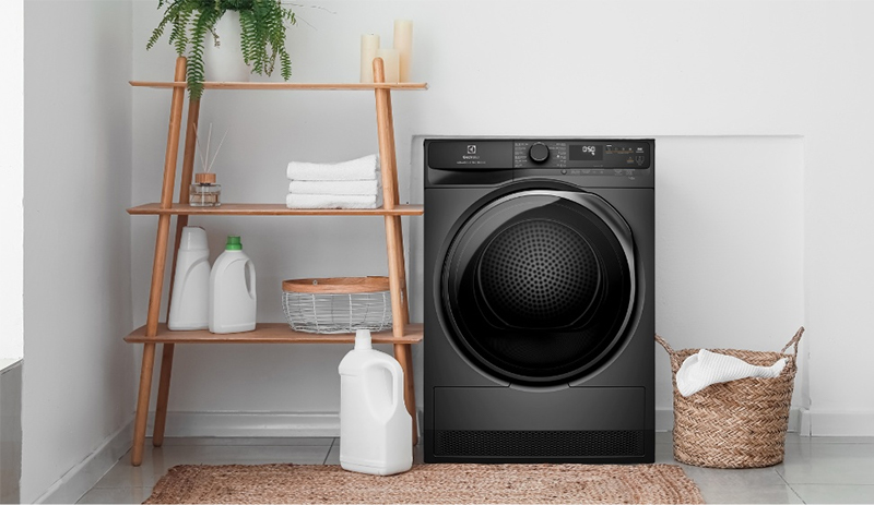 Máy sấy Electrolux Inverter 9 Kg EDH903R7SC