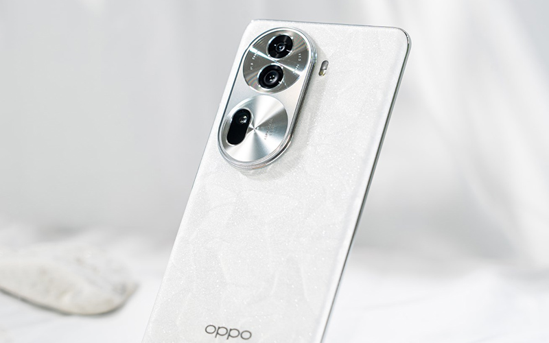 OPPO Reno12 Pro 5G sẽ được nâng cấp về hệ thống camera
