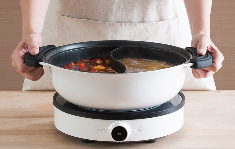 Đặt lòng nồi đúng vị trí