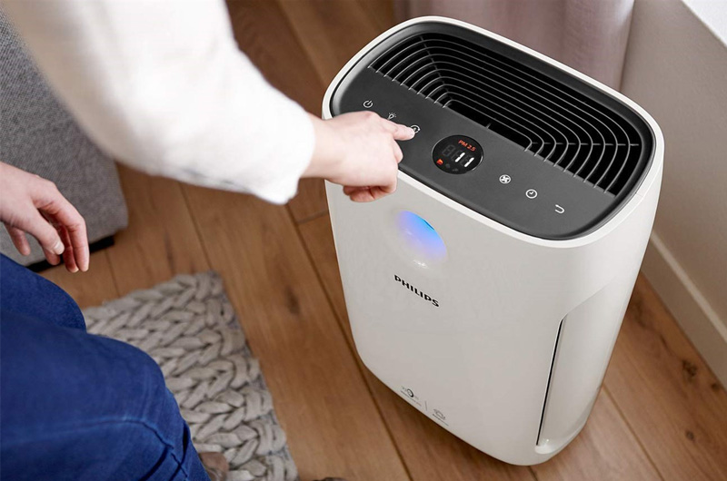 Lắp lại khi các bộ phận đã khô và khởi động máy lọc không khí