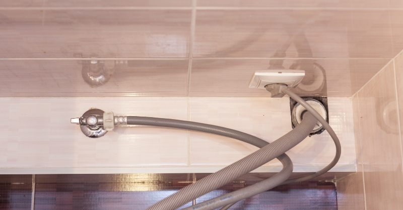 Kiểm tra vòi nước để khắc phục lỗi E5