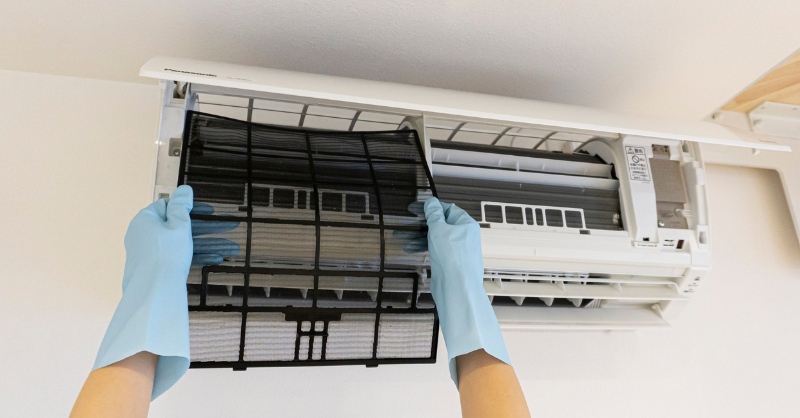 Kiểm tra và vệ sinh lưới lọc để xóa lỗi CL