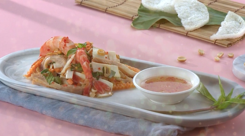 Gỏi củ hủ dừa bao tử mang trải nghiệm vị giác thú vị