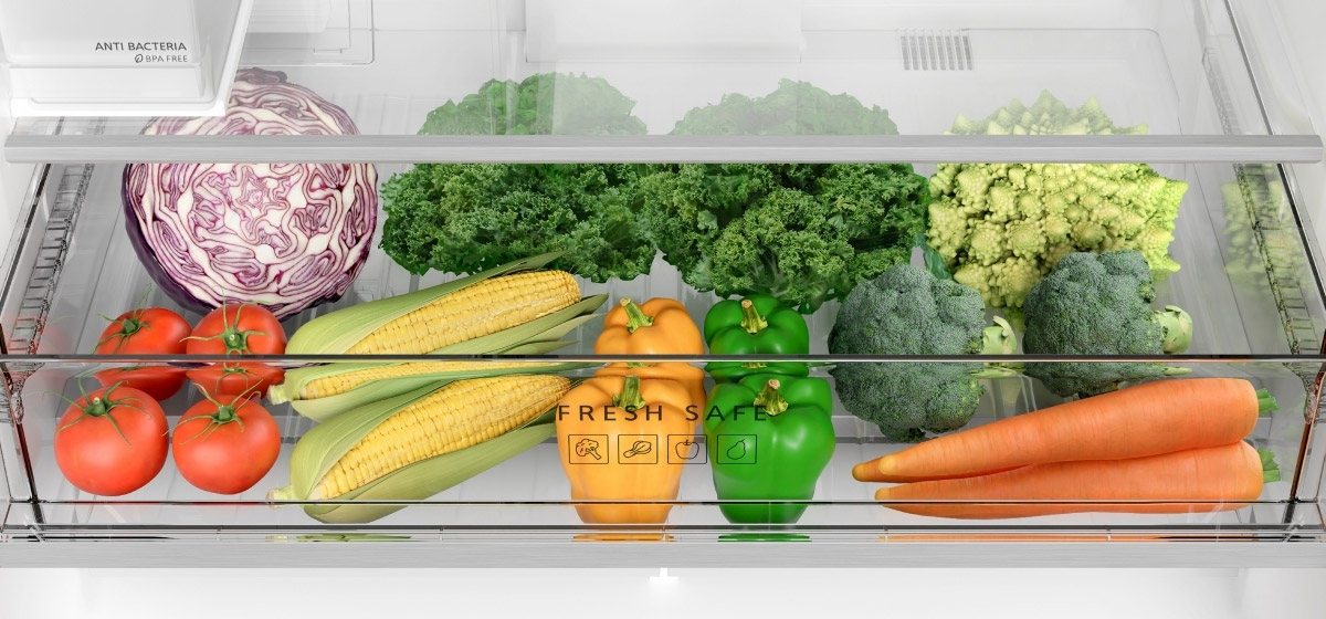 Ngăn Fresh Safe kiểm soát tốt độ ẩm cho rau củ quả luôn tươi ngon