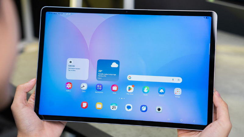 So sánh màn hình Samsung Tab S10 FE Plus và S9 FE Plus