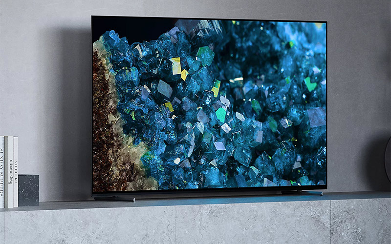 So sánh tivi Sony và TCL về thiết kế