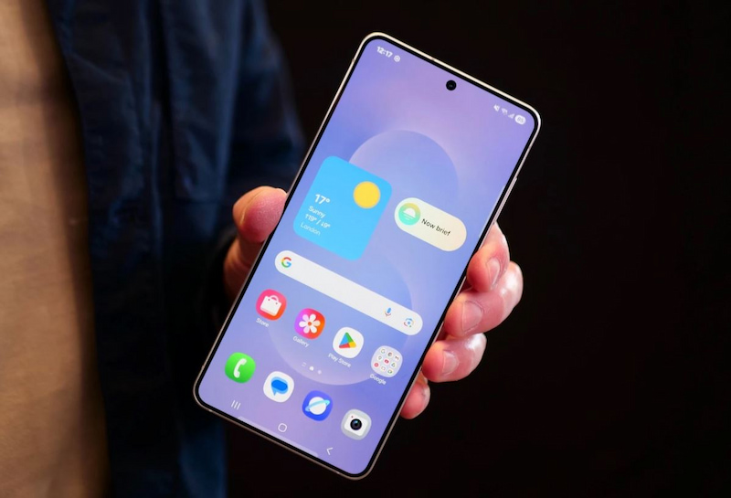 Mua điện thoại dùng màn hình Dynamic AMOLED 2X