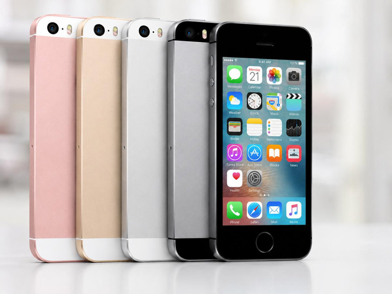 iPhone SE đời đầu với màn hình 4 inch nhỏ gọn