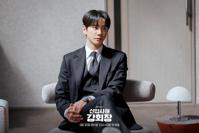 Khung giờ cuối tuần trên JTBC từng sản sinh nhiều bom tấn đình đám