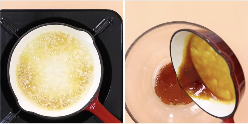 Đun và đổ caramel vào khuôn pudding trứng