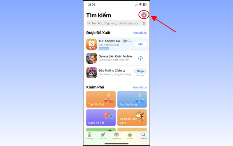 Mở App Store và chọn biểu tượng tài khoản người dùng
