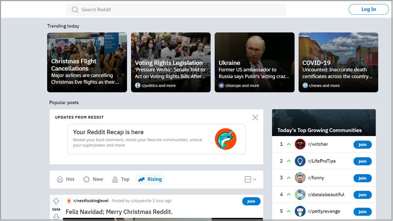Trang chủ Reddit trên trình duyệt web hiển thị các bài viết thịnh hành