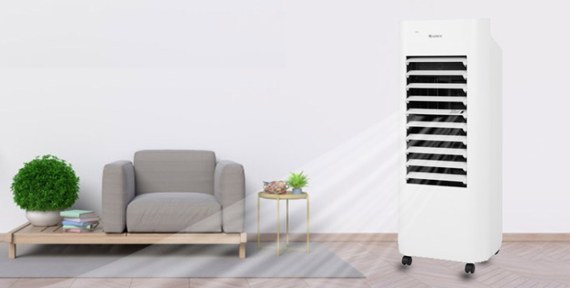 Quạt điều hòa kêu to do cạn bình chứa nước thì xử lý thế nào