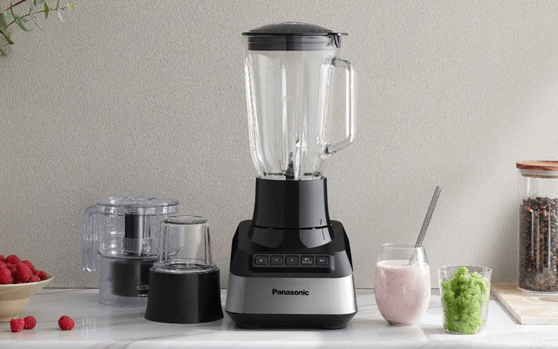 Máy sinh tố của thương hiệu Panasonic có chức năng xay nhuyễn thịt tốt.