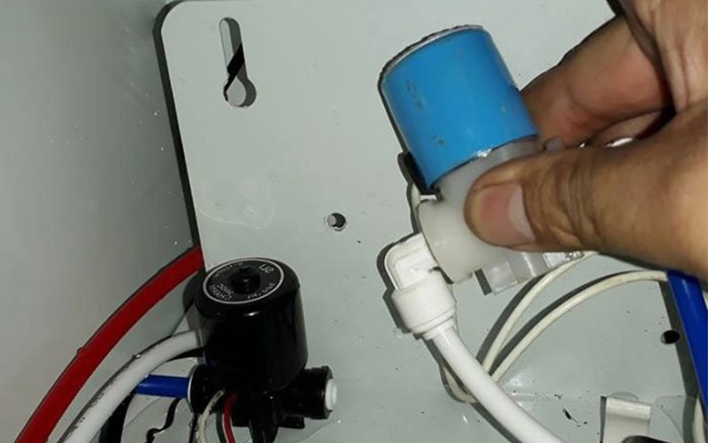 Van xả có nhiệm vụ điều tiết lượng nước thải trong quá trình lọc