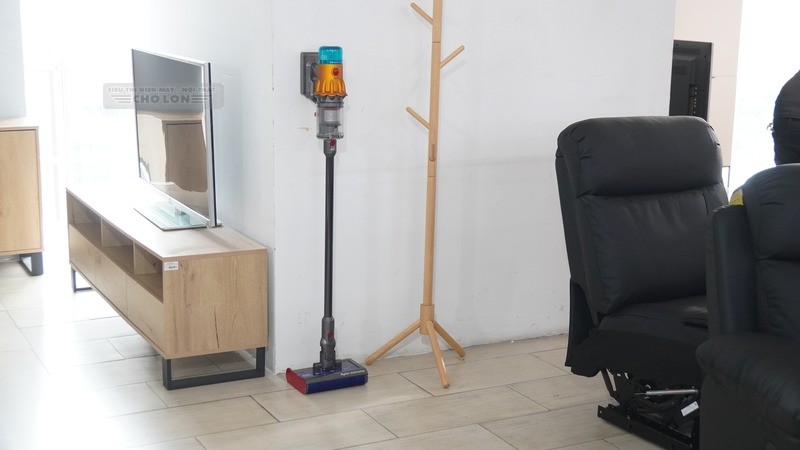 Những lưu ý khi vệ sinh Dyson V12s Detect Slim Submarine Complet