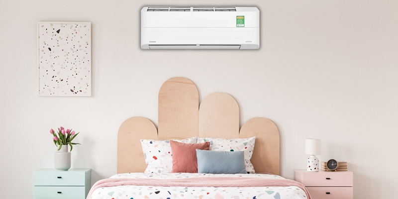 Máy Lạnh RAS-H10Z2KCVG-V sở hữu thiết kế hình chữ nhật hiện đại