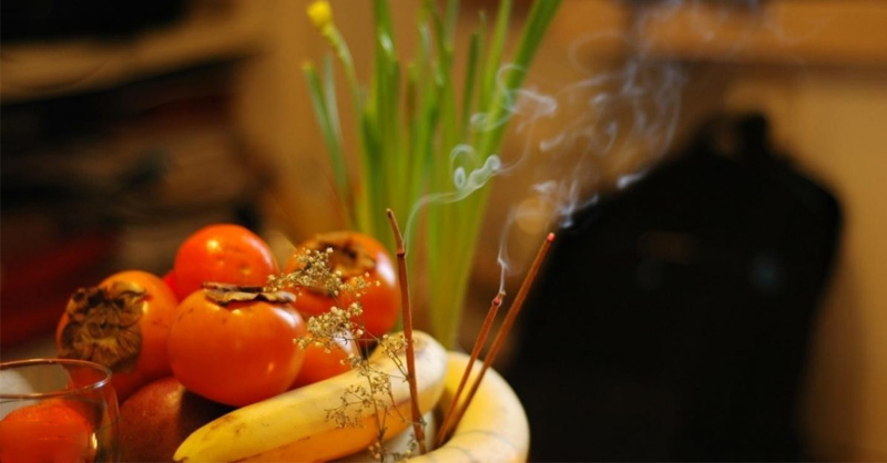 Lưu ngay văn khấn gia tiên hàng ngày đầy đủ, chi tiết và dễ nhớ 2026