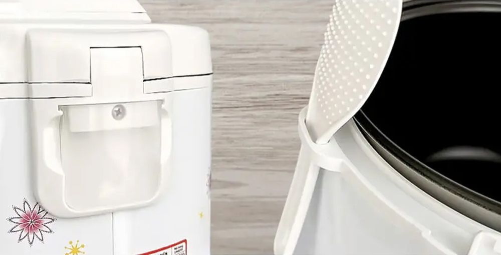 Muỗng xới cơm tiện lợi, giúp giữ dụng cụ luôn gọn gàng