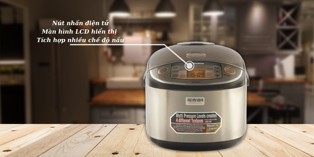 Nồi Cơm Điện Zojirushi NP-HRQ18 dễ dàng theo dõi, điều chỉnh