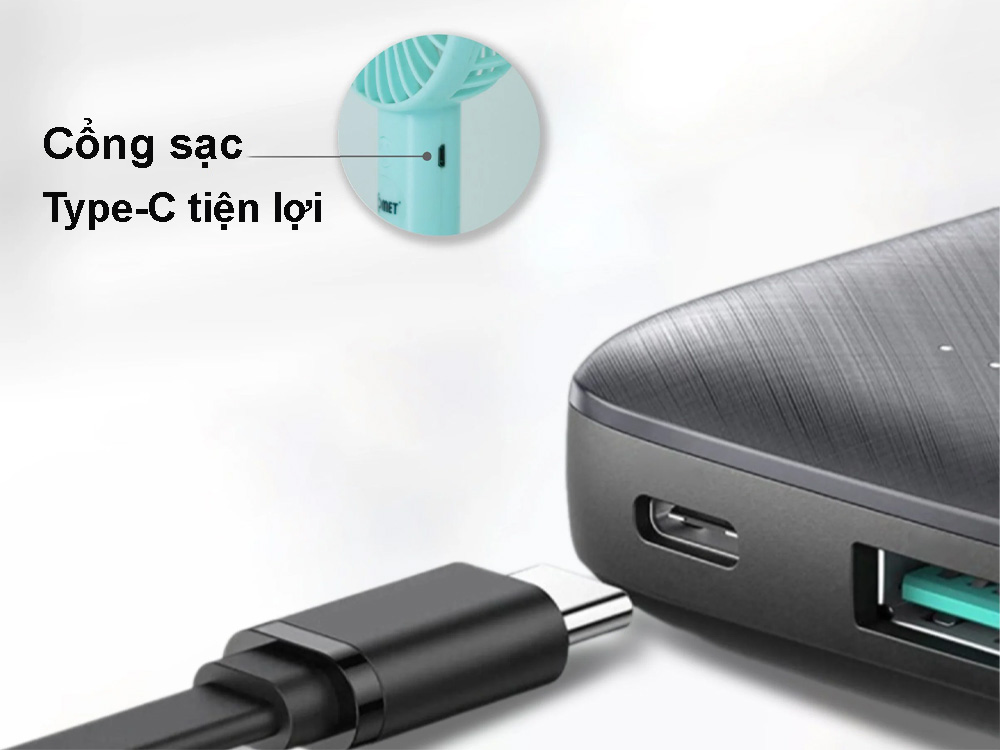 Quạt Sạc Comet CRF1104 trang bị cổng Type-C