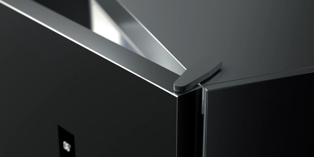 Ngăn kéo mở rộng hoàn toàn khi cửa tủ lạnh Teka RLF 85950 GBK mở một góc 90 độ