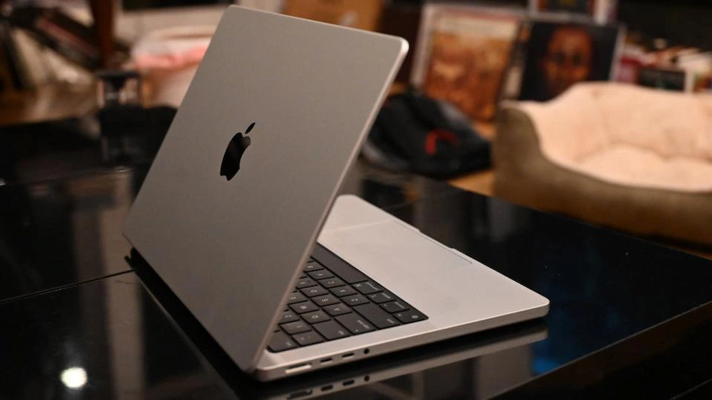 Laptop và MacBook phục vụ nhu cầu