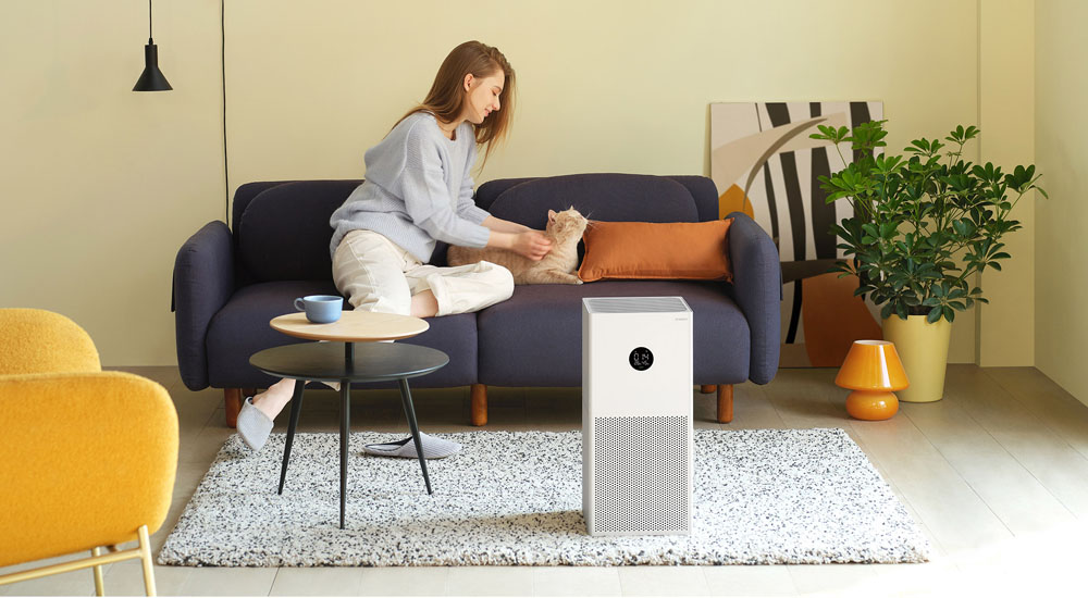 Xiaomi Smart Air Purifier 4 Lite có màn hình OLED hiển thị trực quan