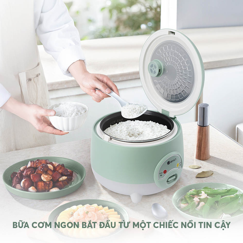 Công suất 500W giúp cơm nấu chín nhanh, tiết kiệm điện năng