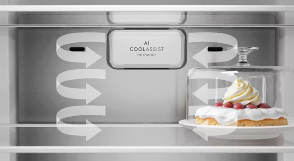 Tủ Lạnh 564 Lít EQE5700B-B tích hợp AI CoolAssist