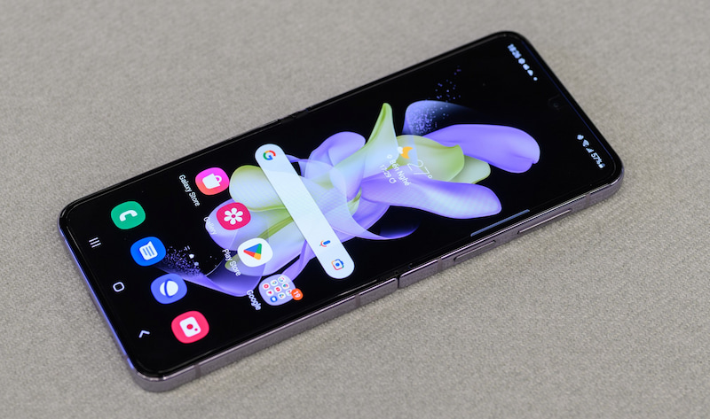 Màn hình chính chất lượng trên Samsung Galaxy Z Flip5