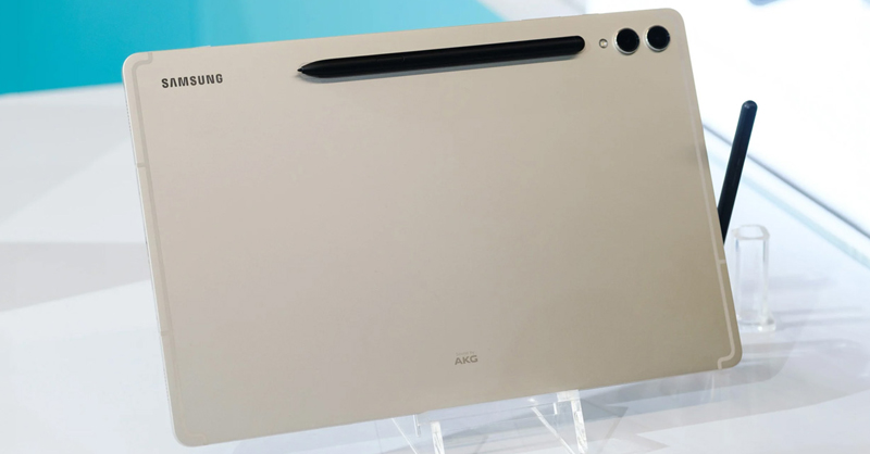Thiết kế thời thượng của Galaxy Tab S9 Ultra