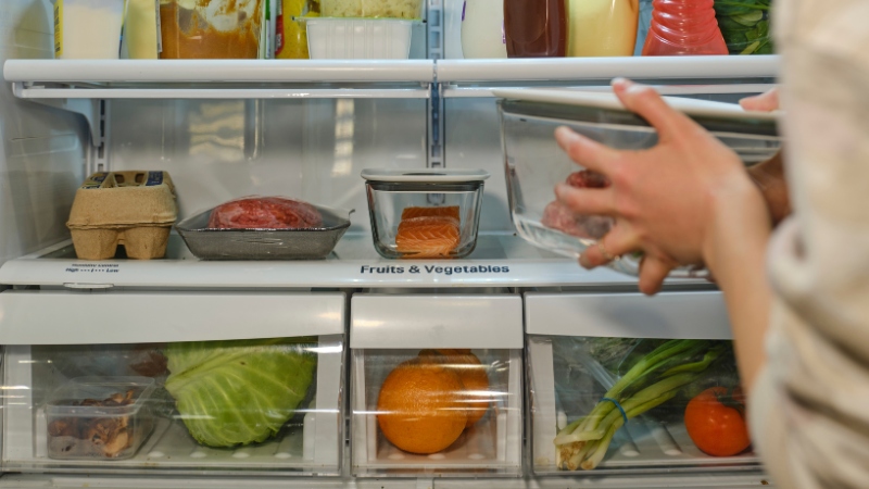 Sắp xếp thực phẩm trong tủ lạnh khoa học
