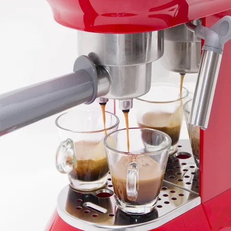 Máy Pha Cà Phê SMEG ECF01CREU 0