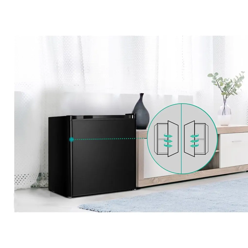 Tủ Lạnh Casper 44 Lít RO-45PB 4