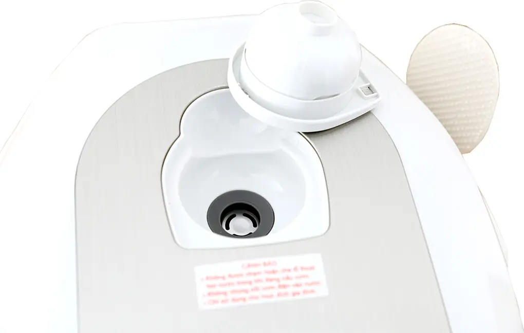 Nồi Cơm Điện Tử Toshiba RC-18NTFV(W) 1.8 Lít 3