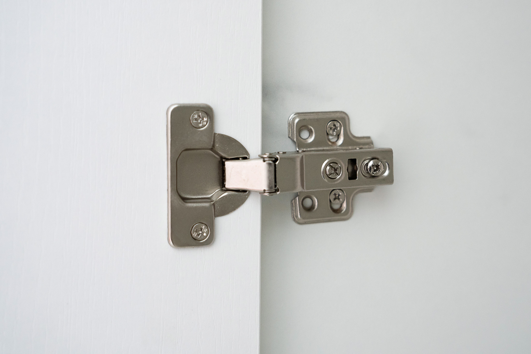 Tủ Áo 3 Cửa Queen NS03051-3 Trắng 0