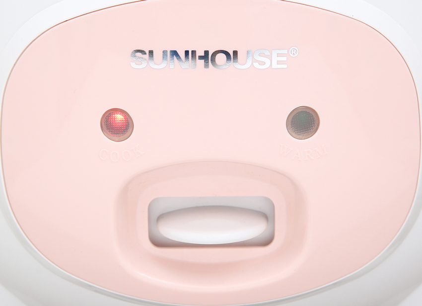 Nồi Cơm Điện Sunhouse SHD8607W 1.8 Lít 3