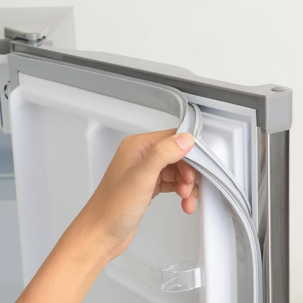 Tủ Lạnh Electrolux 52 Lít EUM0500SB 2