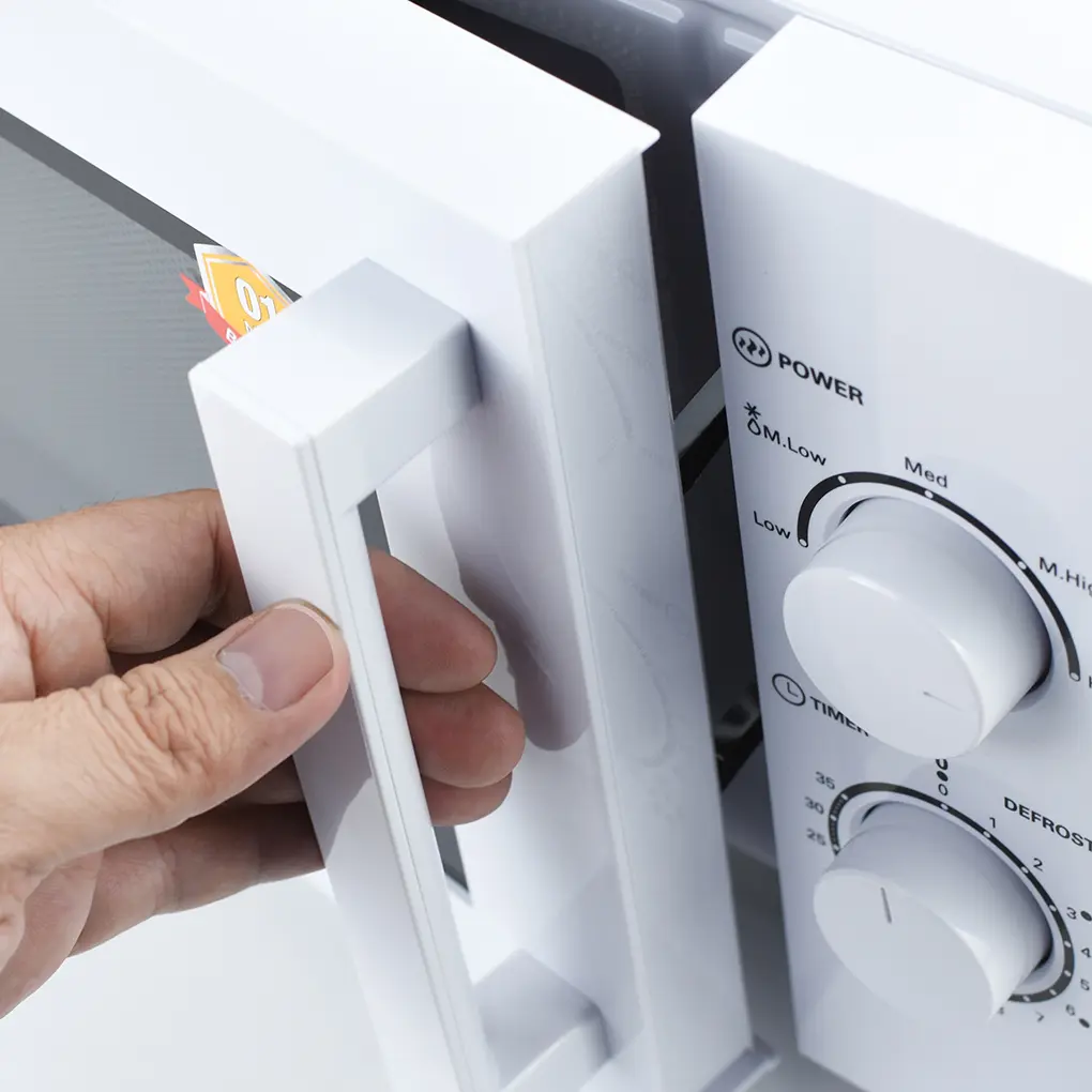 Lò vi sóng Goldsun CK1105 20 lít 3