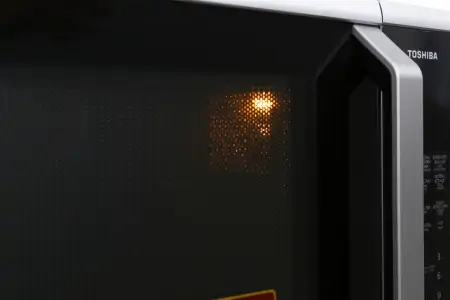 Lò vi sóng Toshiba ER-SGS23(S1)VN 23 lít 7