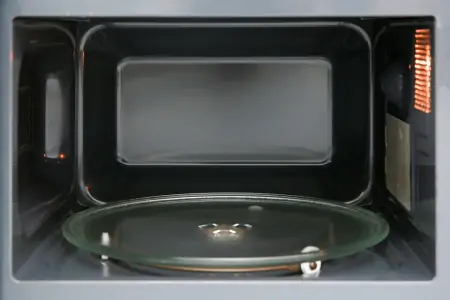 Lò vi sóng Panasonic NN-ST25JWYUE 20 lít 4