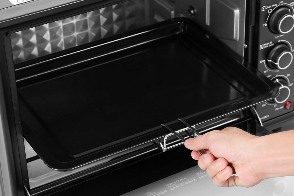 Lò nướng Panasonic NB-H3801KRA 38 lít 6