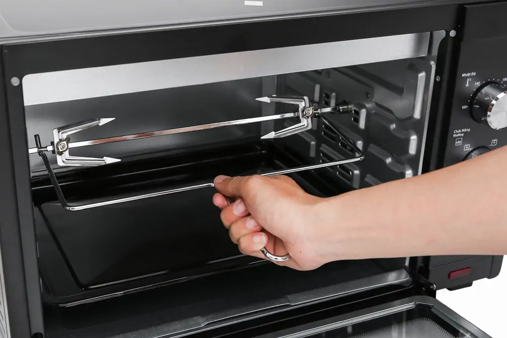 Lò nướng Bluestone EOB-7567 45 lít 6