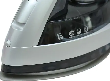 Bàn ủi Panasonic NI-W650CSLRA 2200W 2