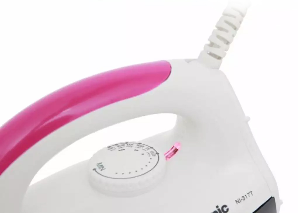 Bàn ủi Panasonic NI-317TVRA 1000W 2