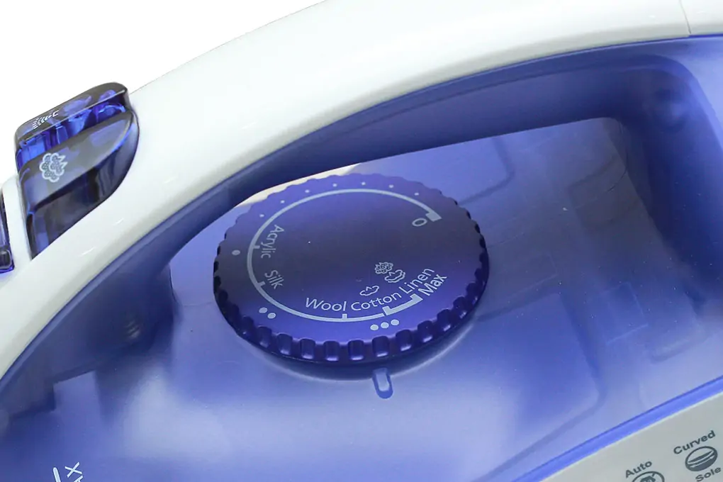 Bàn ủi hơi nước Panasonic NI-E510TDRA 2